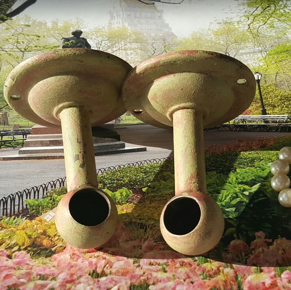 Towel Bar Posts 1930s Towel Rod Holders Vintage Metal - Picture 5 of 5